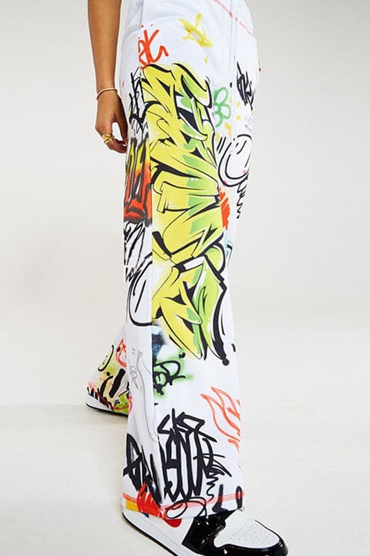 PL132 Graphic Straight Sweatpants